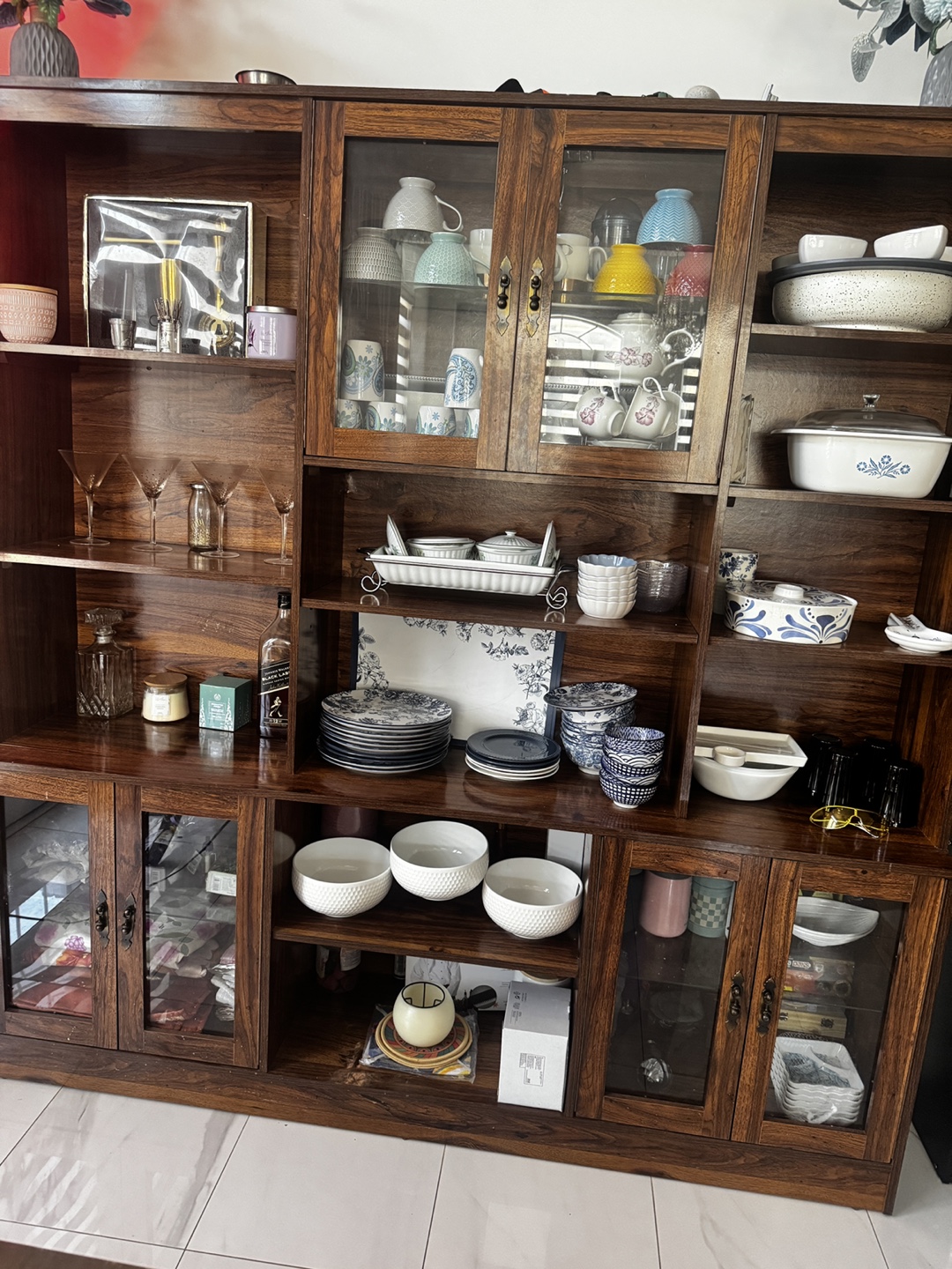 Large Wooden Display Cabinet - photo 2