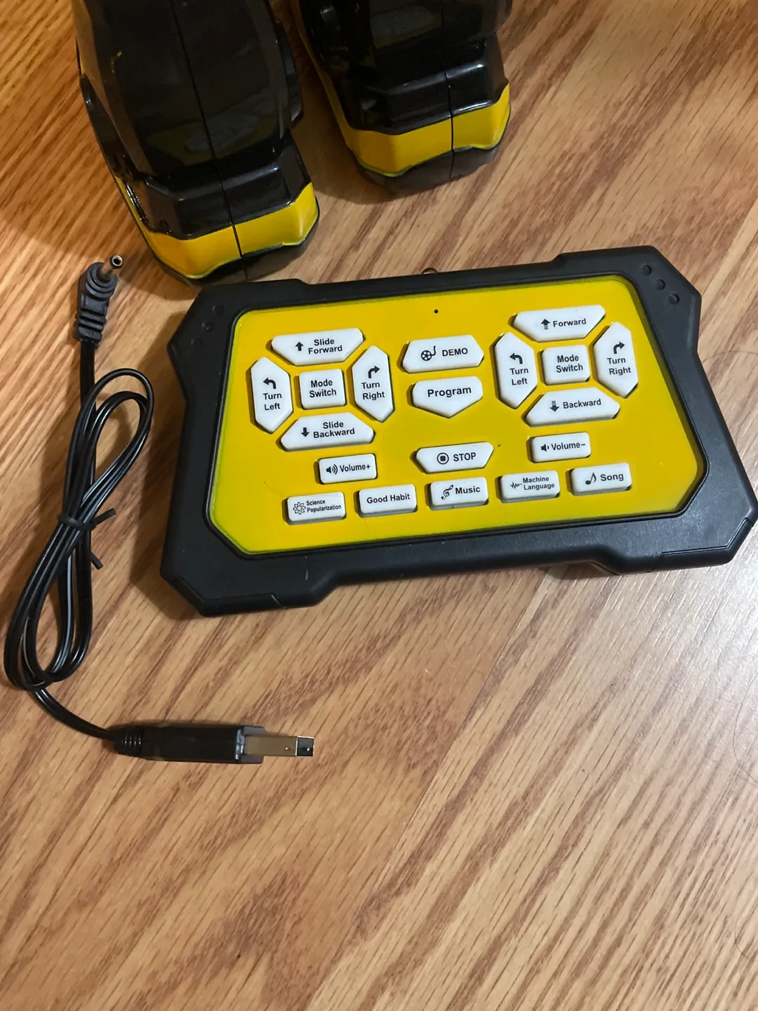 🏒Remote Control Smart Robot Toy image indicator(4)