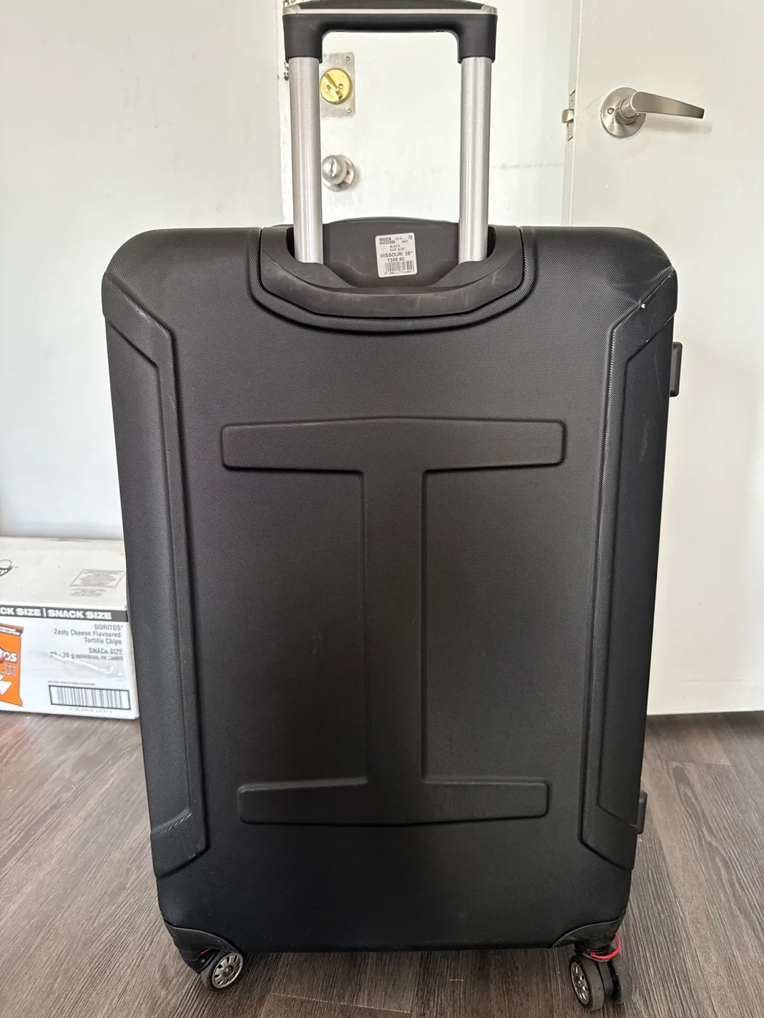 Jeep Hard Shell Luggage image indicator(2)