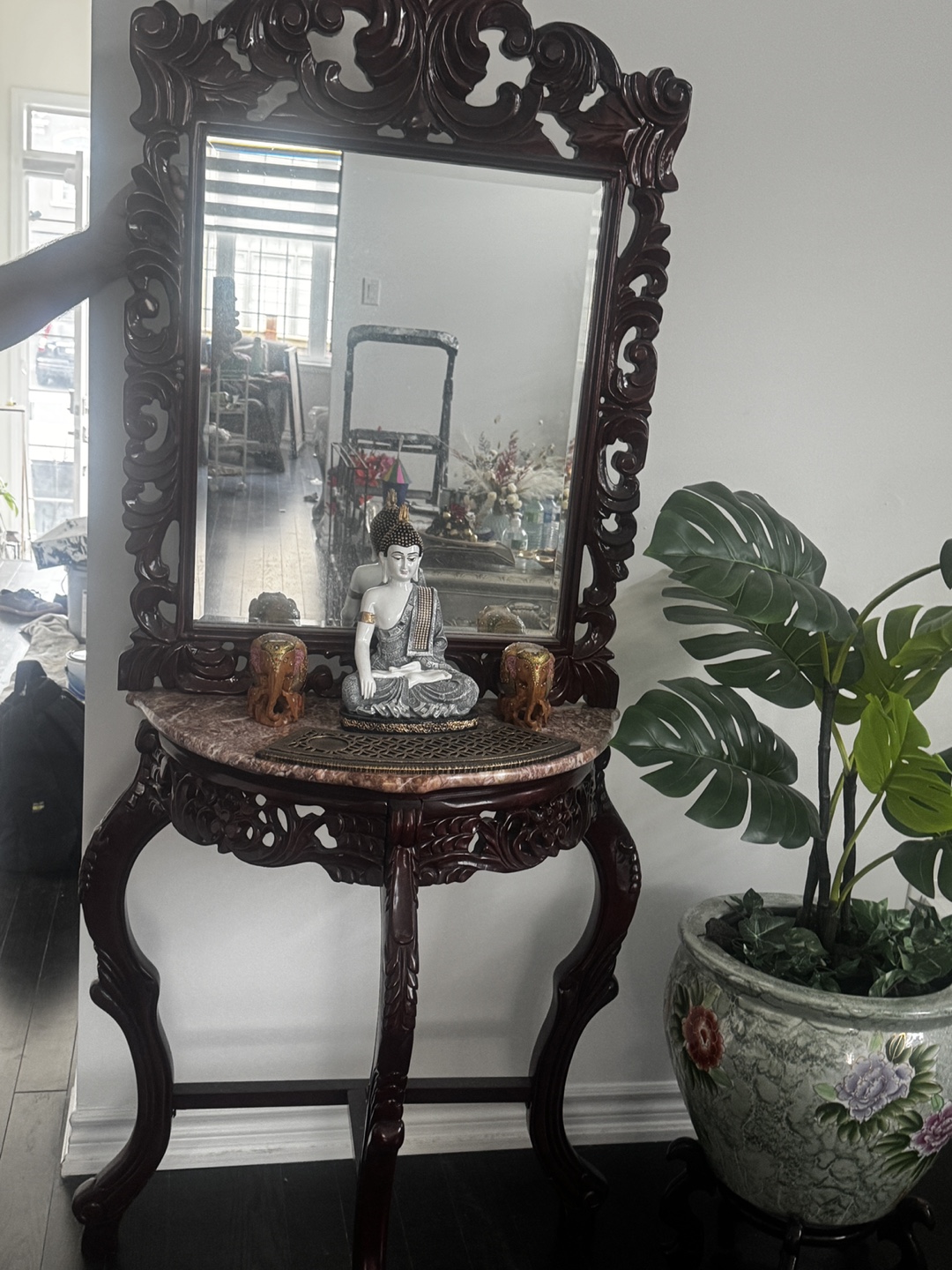 Ornate Wooden Console Table with Mirror - photo 3