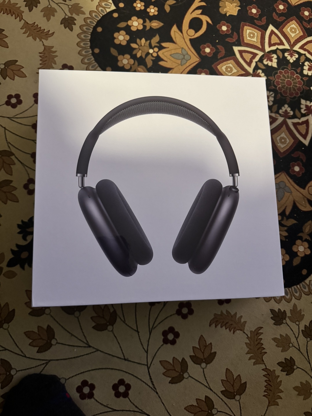 Apple AirPods Max Headphones with Smart Case - Space Gray