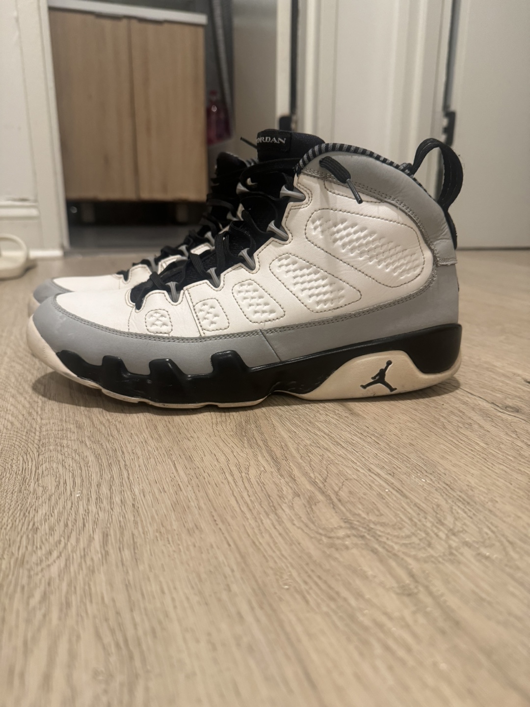 Air Jordan 9 Retro 'boron’ - photo 3