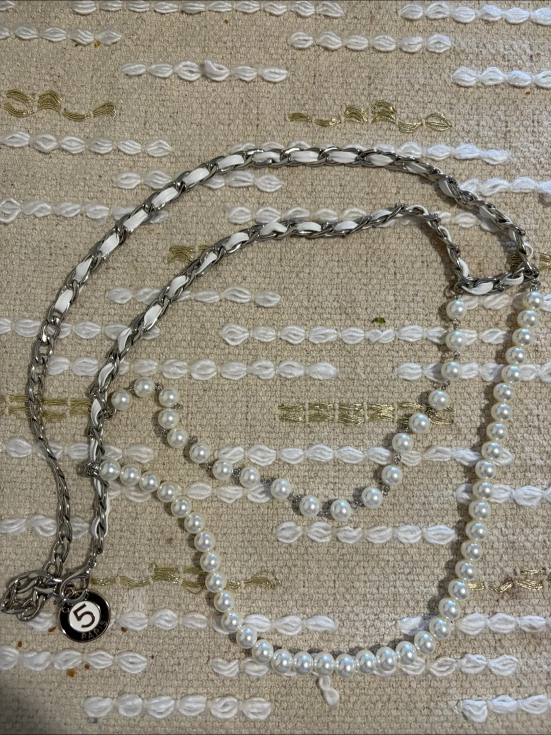 Pearl and Chain belt thumbnail