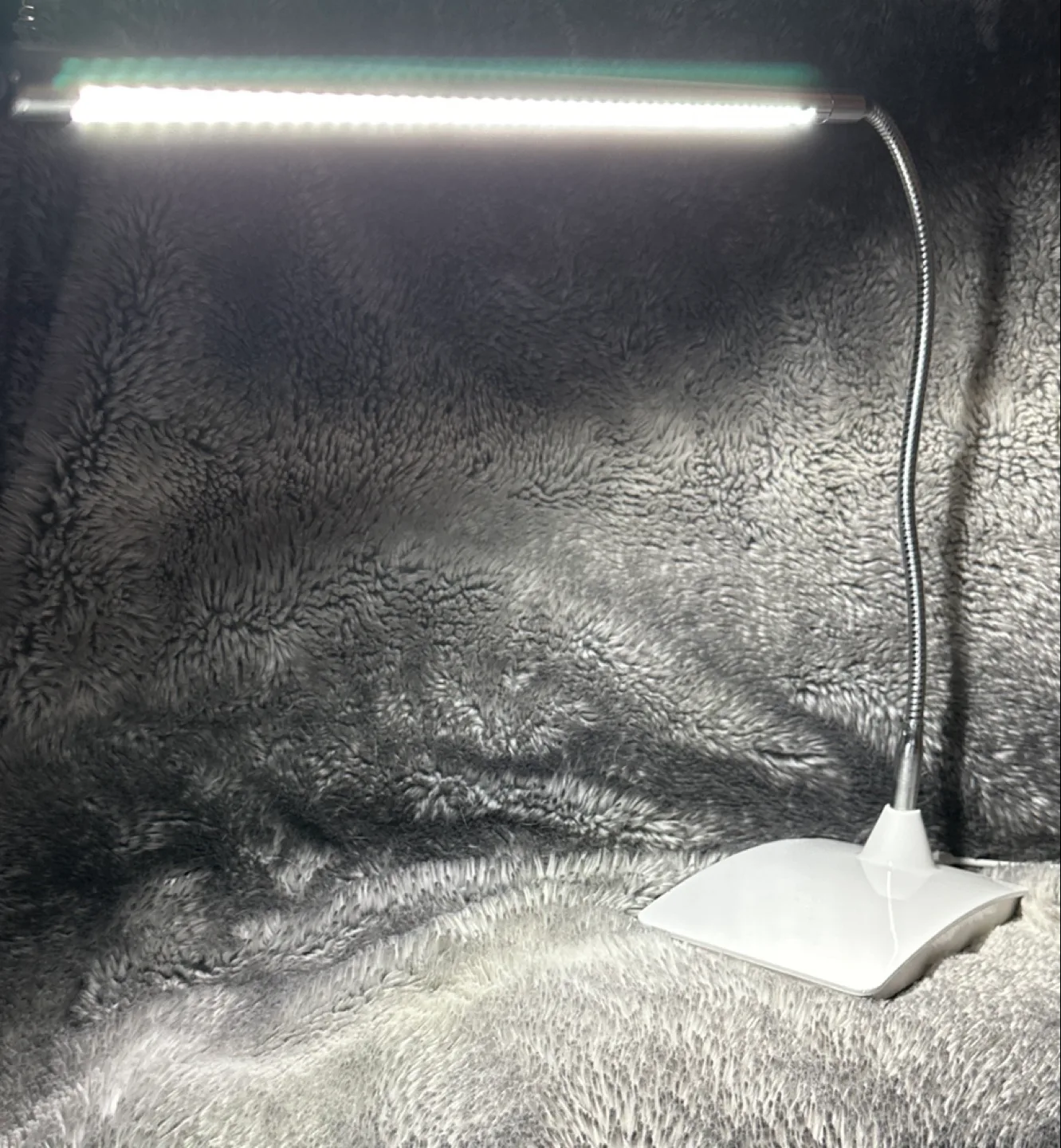LED Desk Lamp with Flexible Gooseneck thumbnail