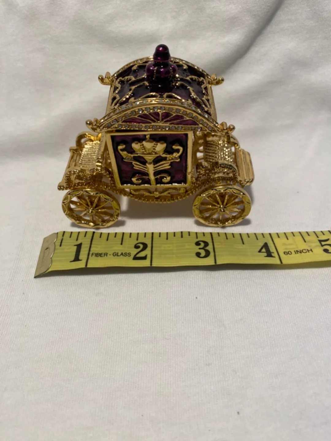 Gorgeous trinket jewelry box. Unique and movable image indicator(2)