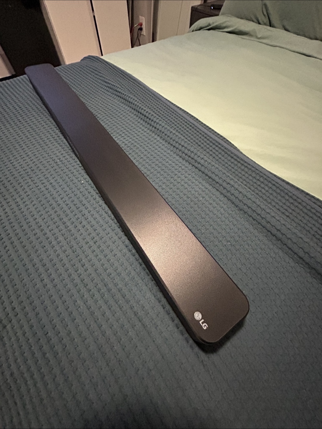 LG Soundbar with Wireless Subwoofer
