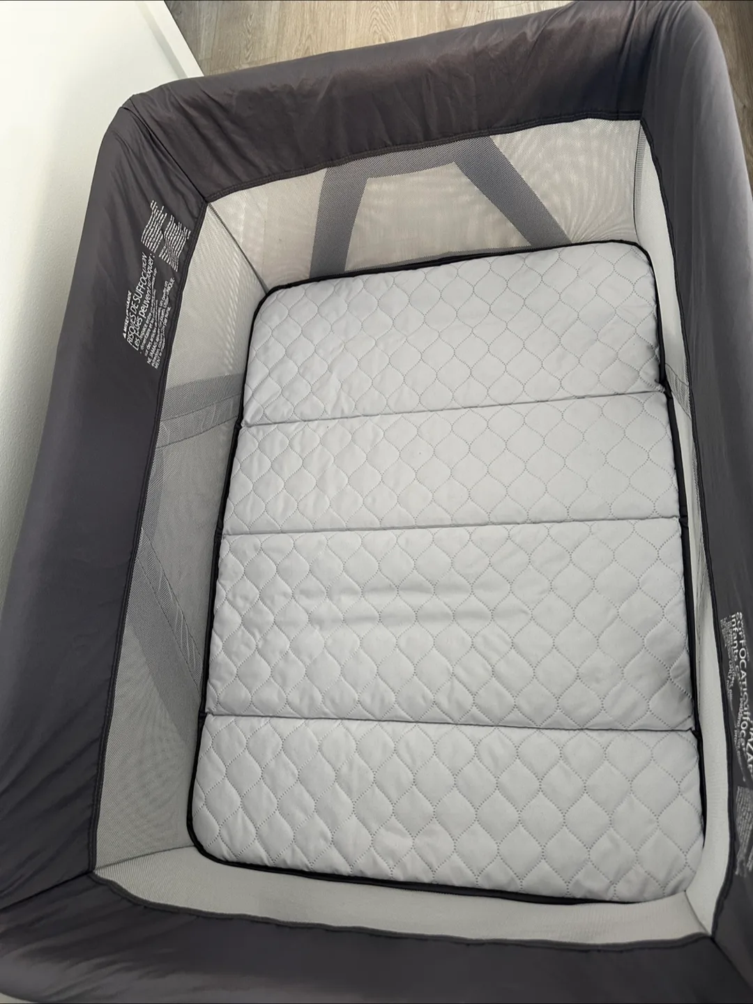 Nuna Sena Aire Travel Crib image indicator(8)