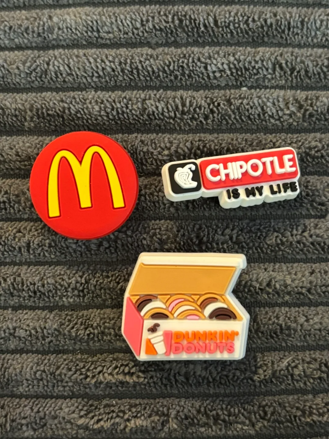3-pack Jibbitz charms: Food & Drink Brands thumbnail