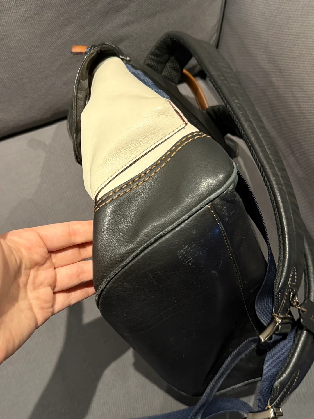 Coach Leather Backpack - Off-White & Black image indicator(4)