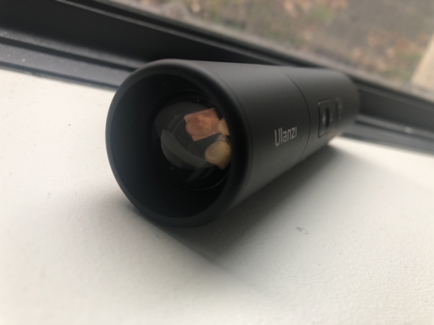 Ulanzi MT-09 electric flashlight - photo 2