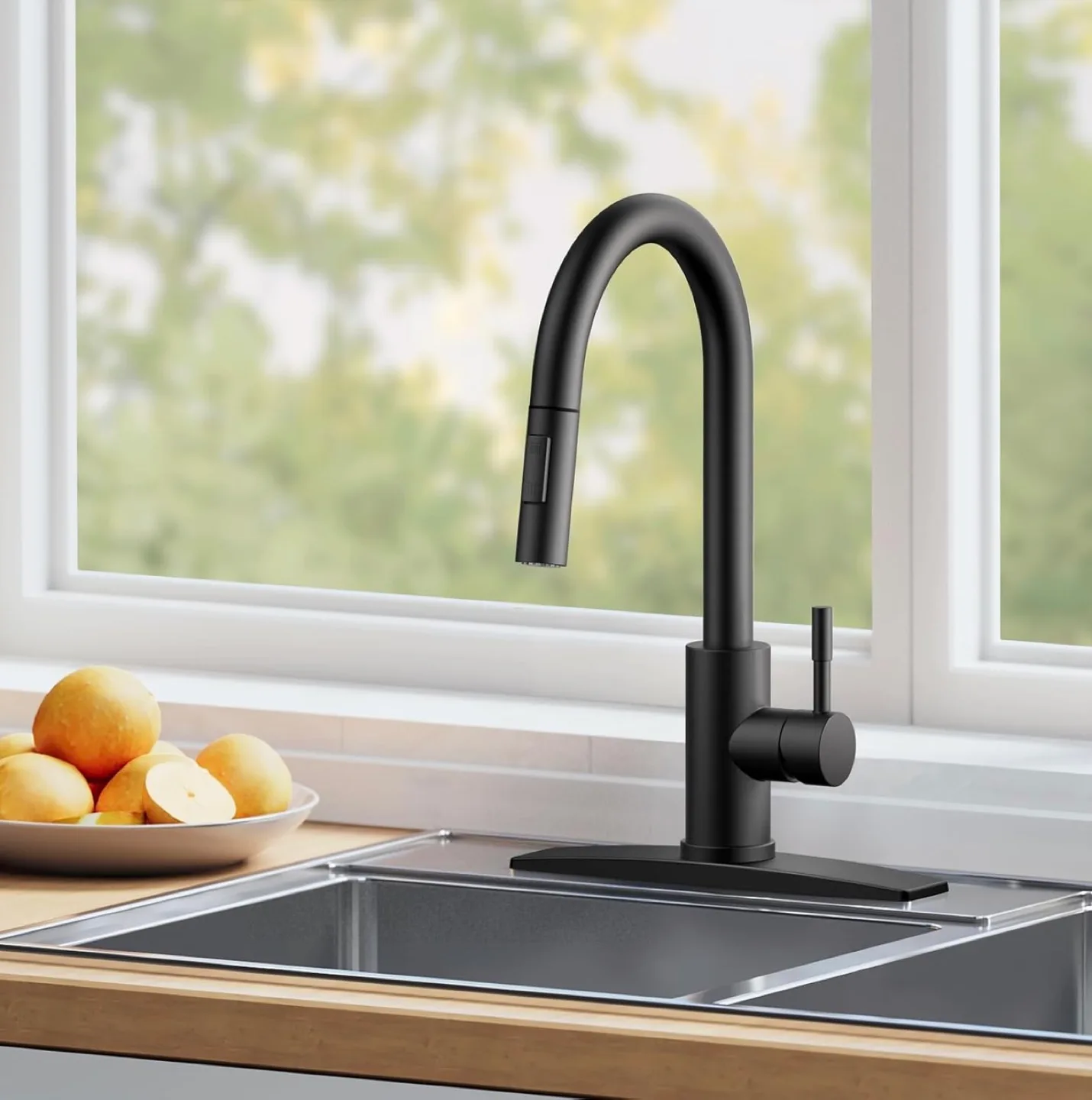 Black Pull-Down Kitchen Faucet with Spray and Stream Modes thumbnail