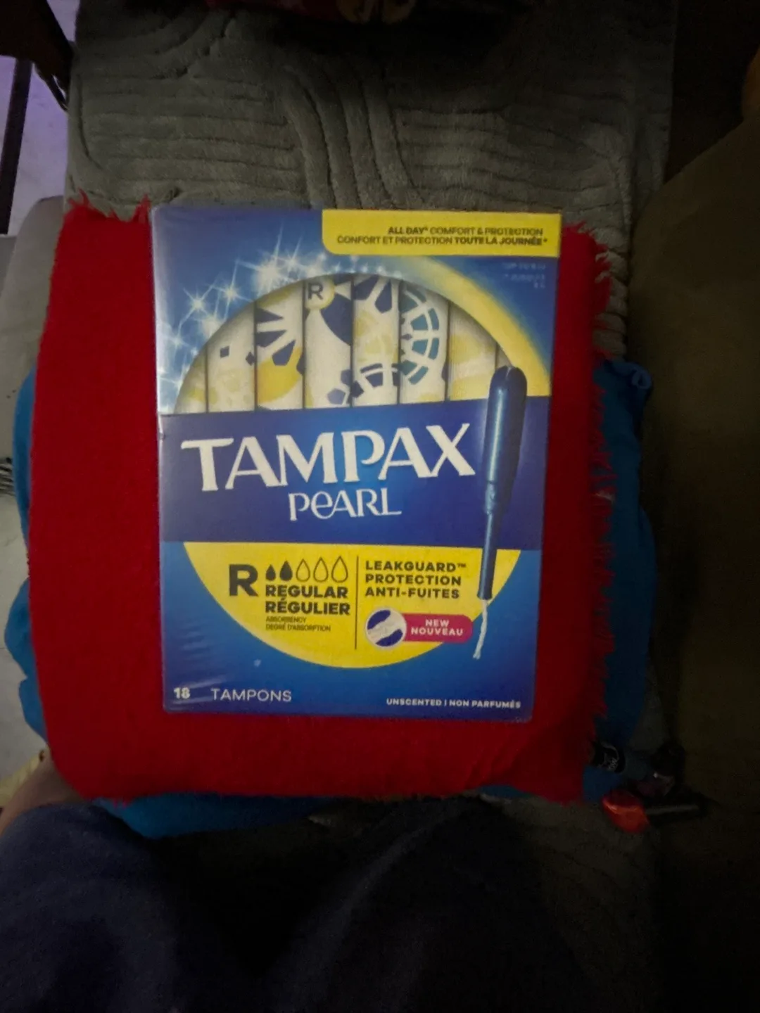 Tampax Pearl Regular Tampons - 18 count image indicator(2)