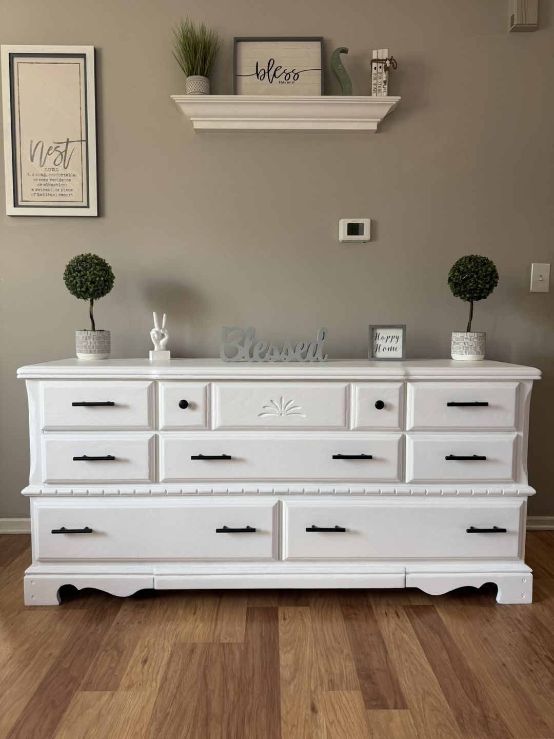 ✨🤍Gorgeous solid oak dresser🤍✨