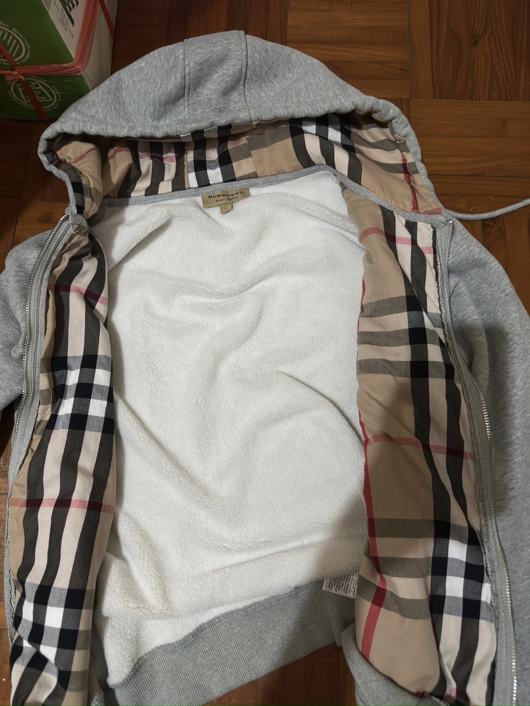 Burberry zip up - photo 4