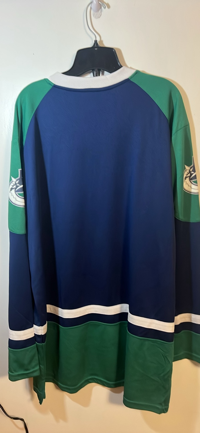 Vancouver Canucks NHL Jersey - Size XL - photo 3