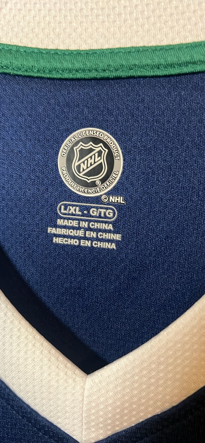 Vancouver Canucks NHL Jersey - Size XL - photo 2