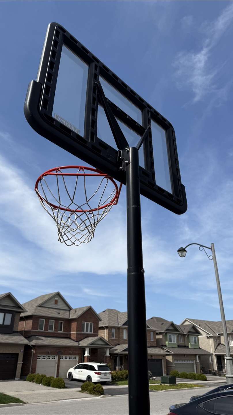 44-inch Portable Basketball Hoop for Sale!