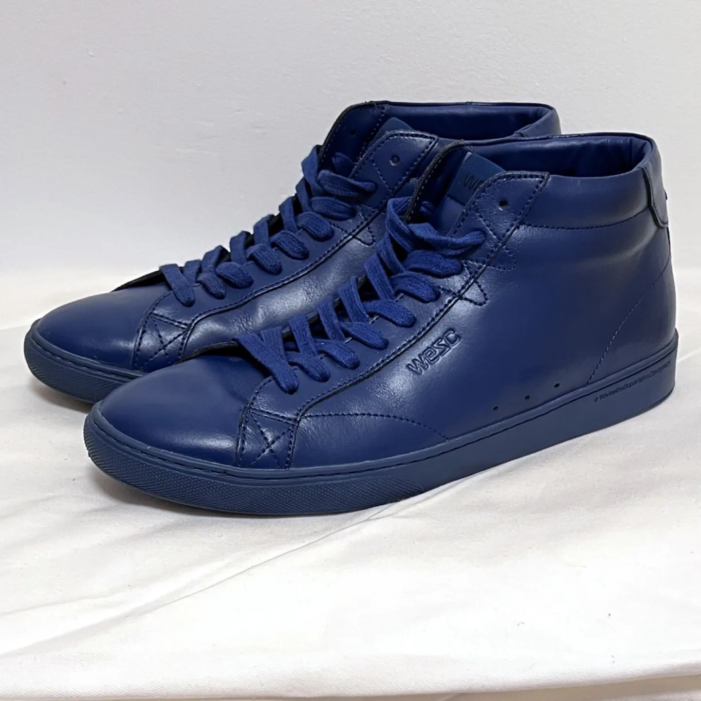 Men’s WESC Clopton Mid Blue Leather Shoes US8 thumbnail