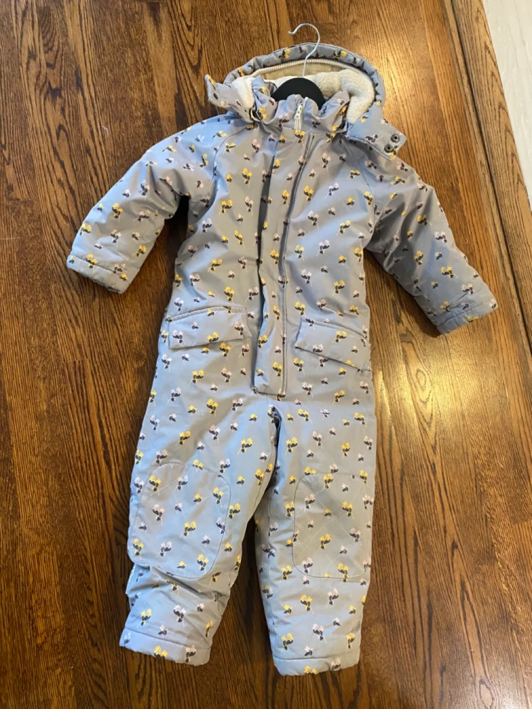 7AM Enfant Baby Snowsuit - Size 4-5T image indicator(2)