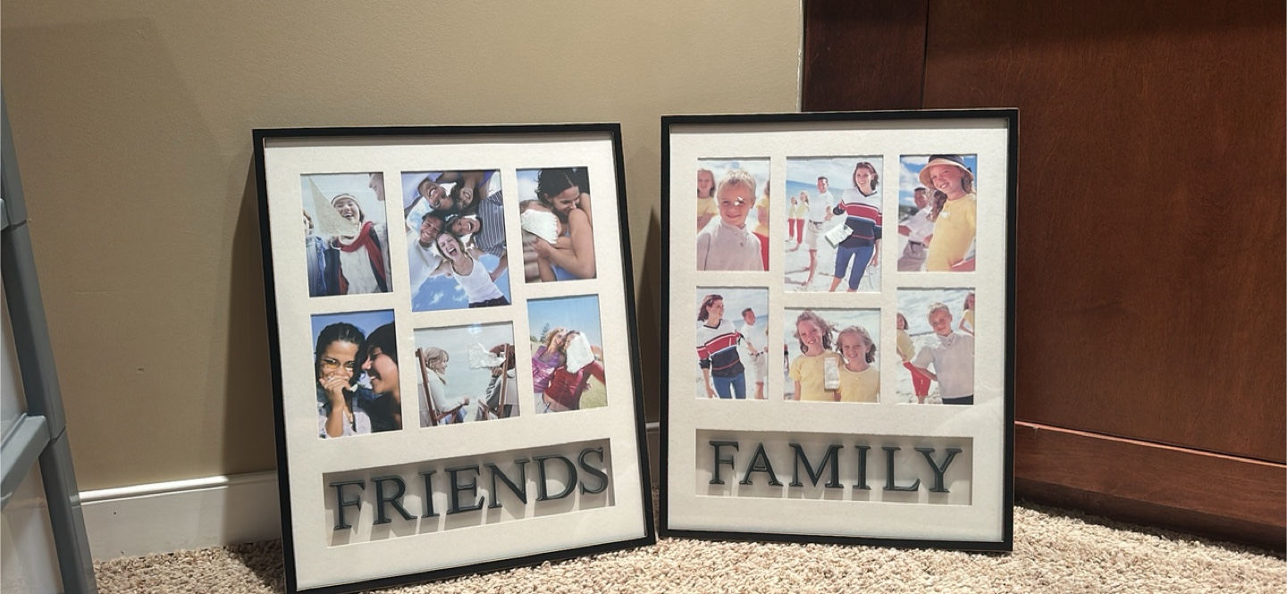 Set of Two Multi-Photo Frames - Friends & Family - photo 3
