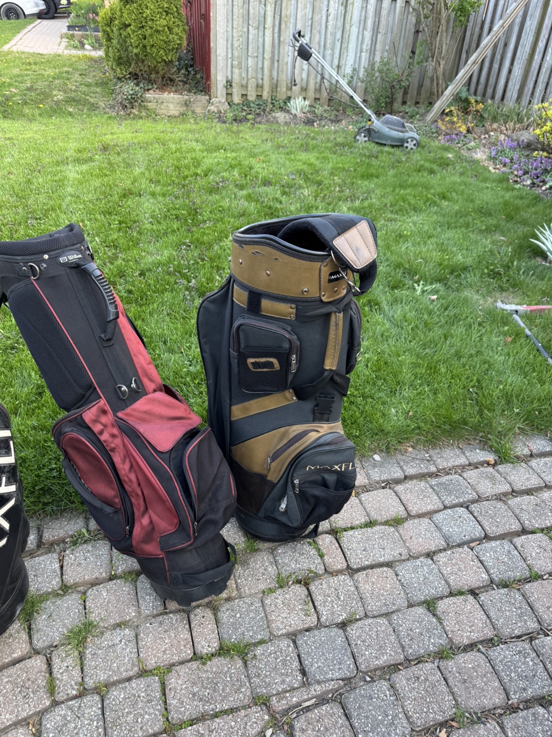 9 Used Golf Bags. Tiralist ping maxfli taylermadw - photo 4