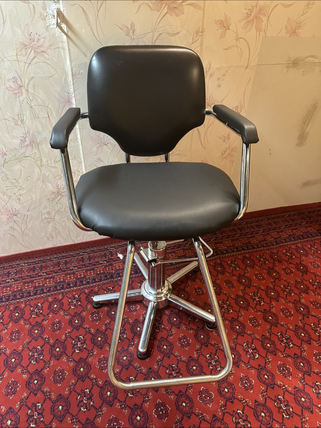 Salon Styling Chair