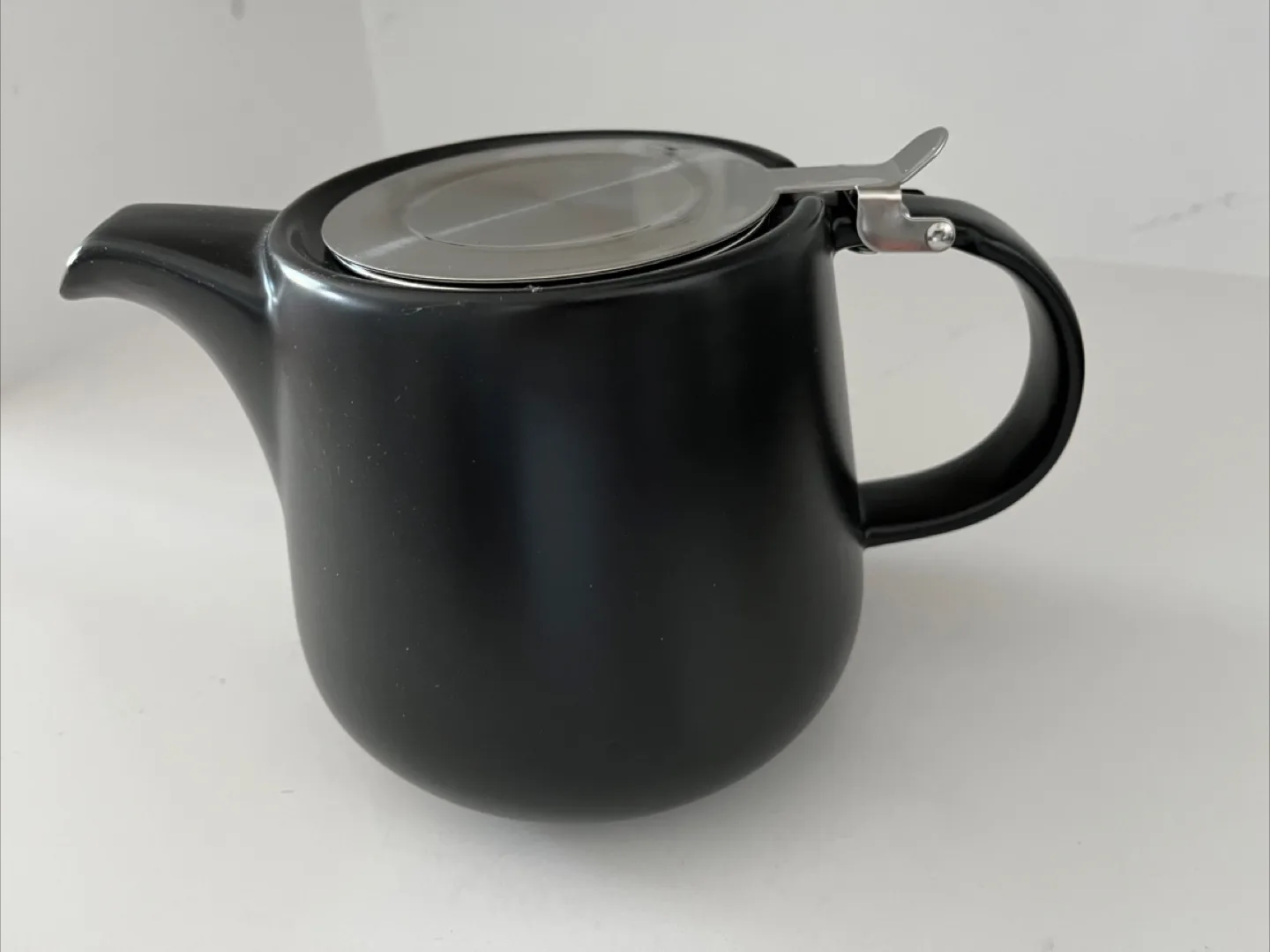 Maxwell Williams Tint Black Teapot thumbnail