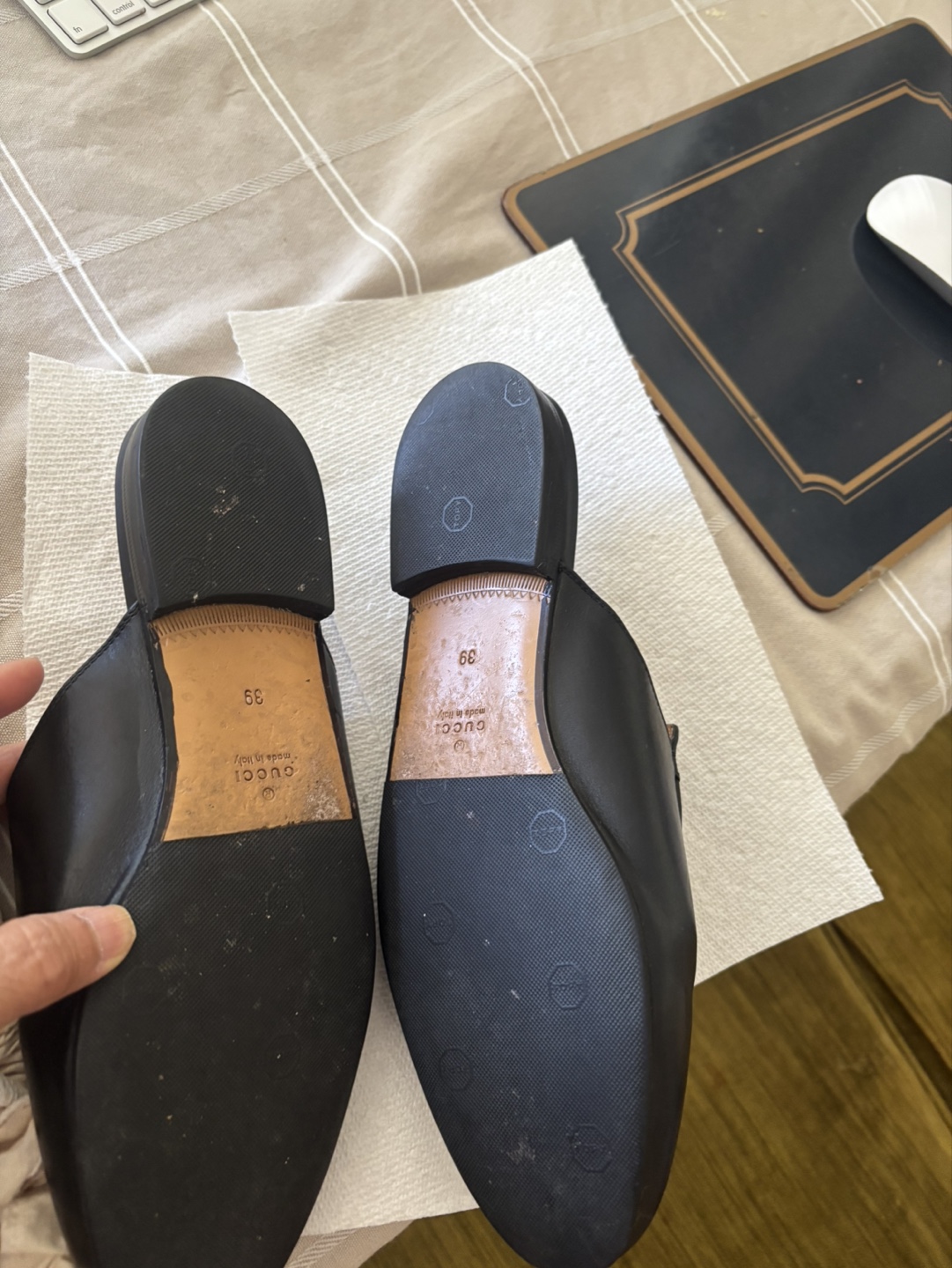 Gucci Leather Mules - Size 39 - photo 2