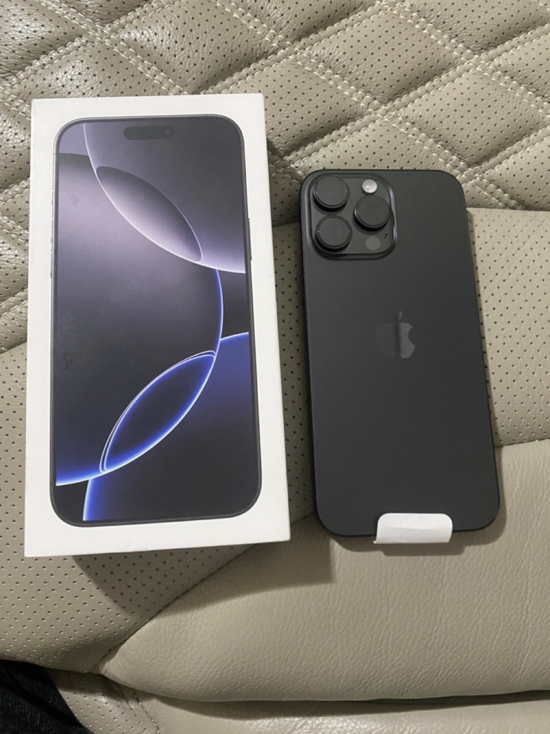 Brand New iPhone 16 pro max - photo 2