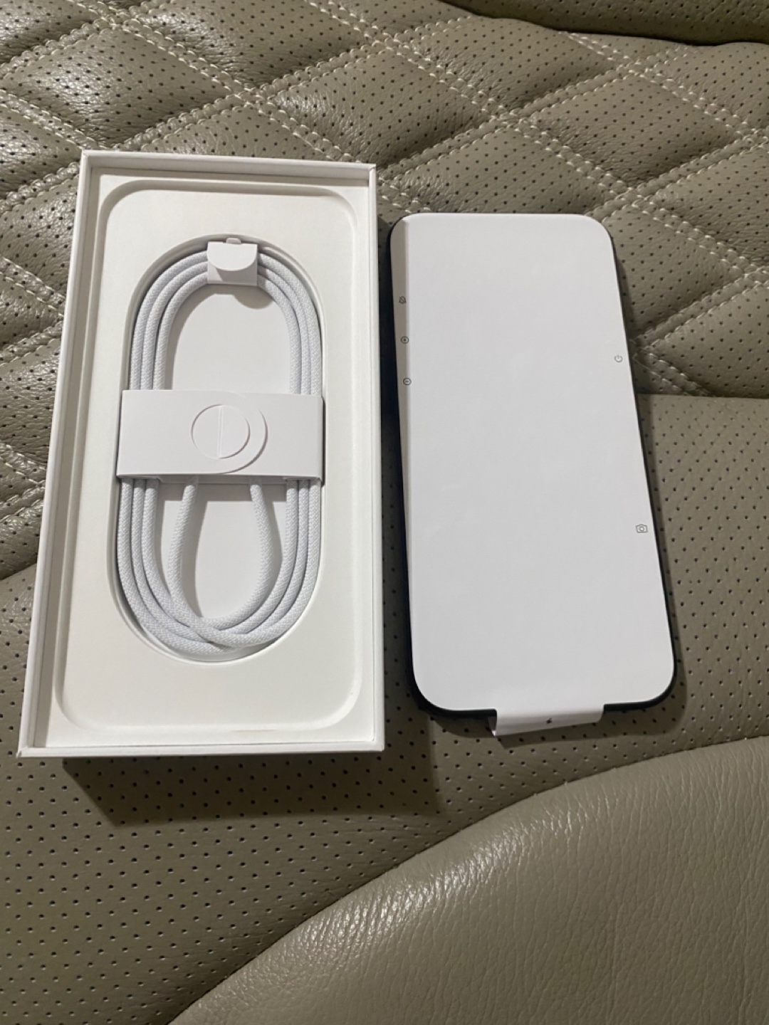 Brand New iPhone 16 pro max - photo 3
