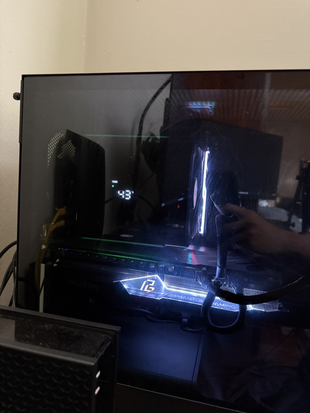 [NEGOTIABLE] Gaming PC w/ AMD 7800X3D & 7900XTX - photo 3