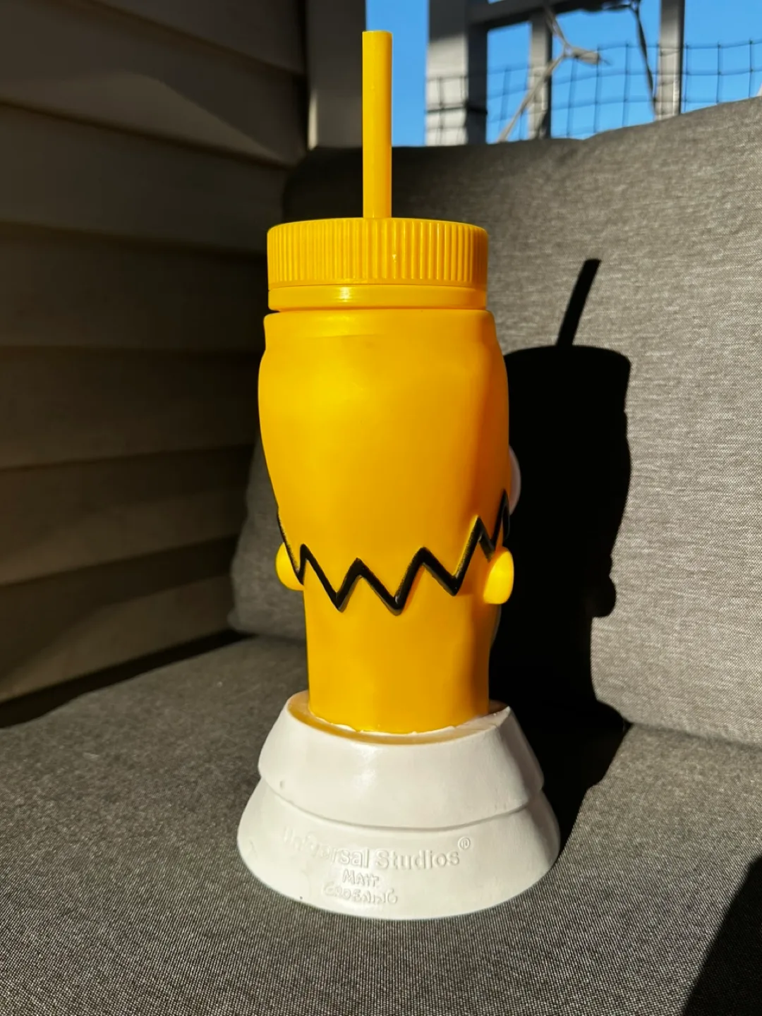 Homer Simpson 2010 Collector Drink Bottle image indicator(5)