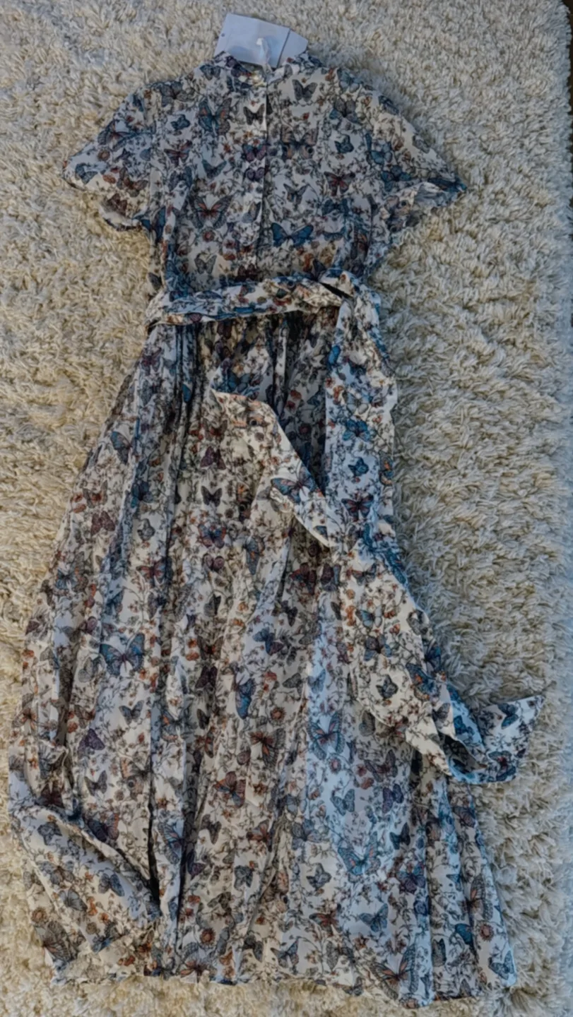 Floral midi dress with short sleeves and self-tie belt image indicator(3)