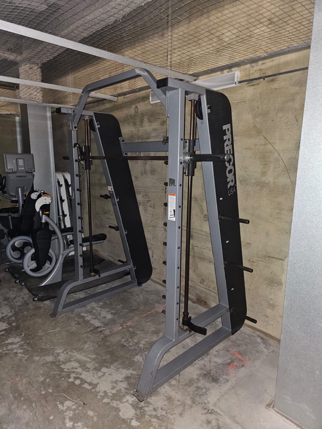 Precor Smith Machine - photo 2