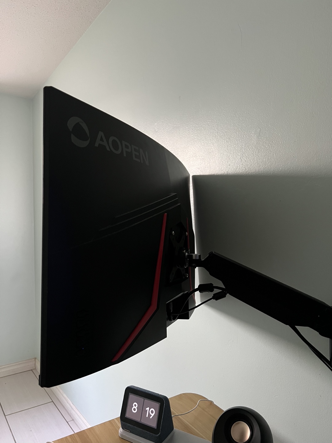 AOPEN 31.5-inch Curved Gaming Monitor - 240Hz, 1ms Response Time - photo 2