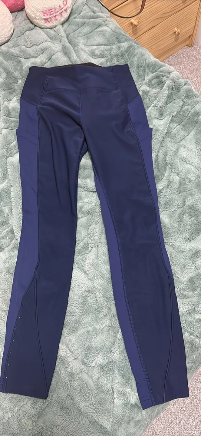 Lululemon Fast and Free Tight 7/8 - Size 4 thumbnail