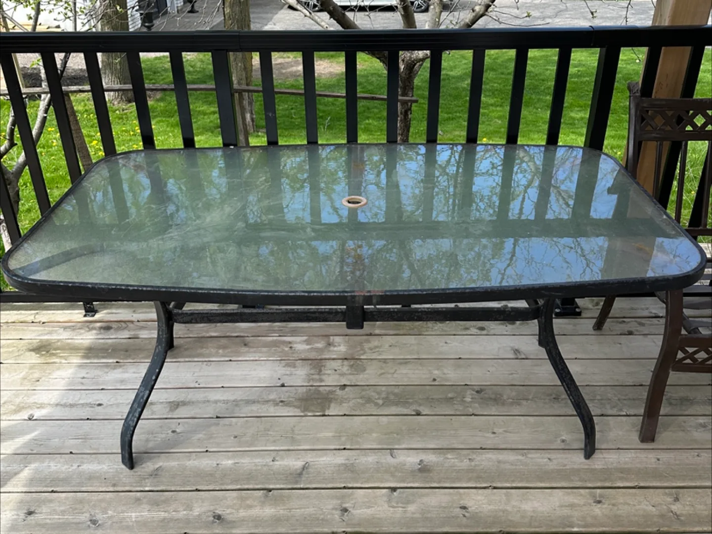 Classic Outdoor Glass Patio Table (CAN DELIVER)
