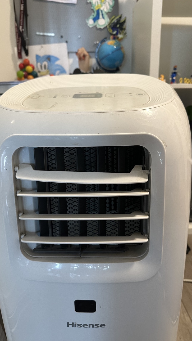 Hisense Portable Air Conditioner - photo 2