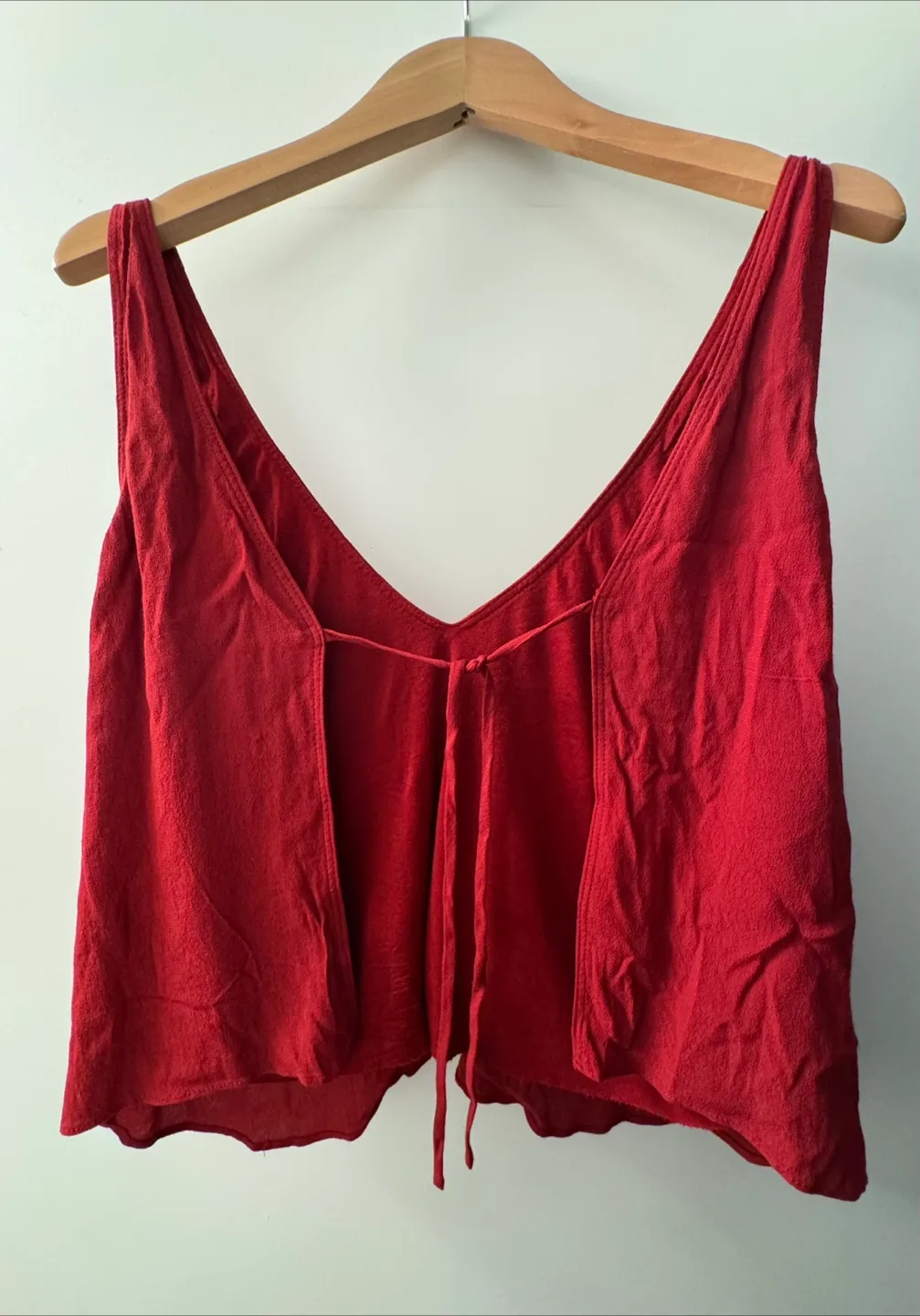 Aritzia Wilfred Free red tie-back blouse size small 🏒 image indicator(2)