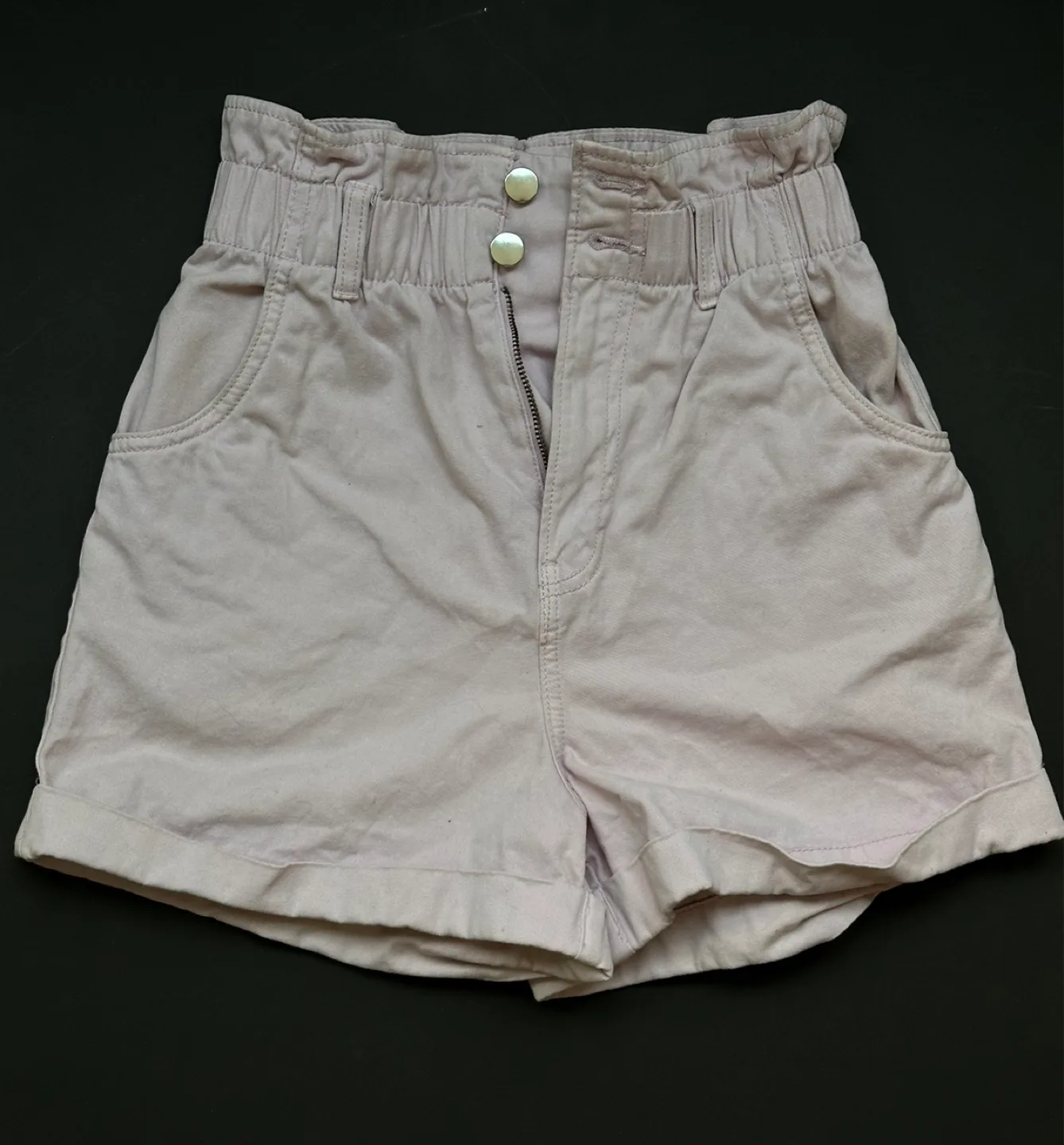 Lavender H&M High-Waisted Shorts thumbnail