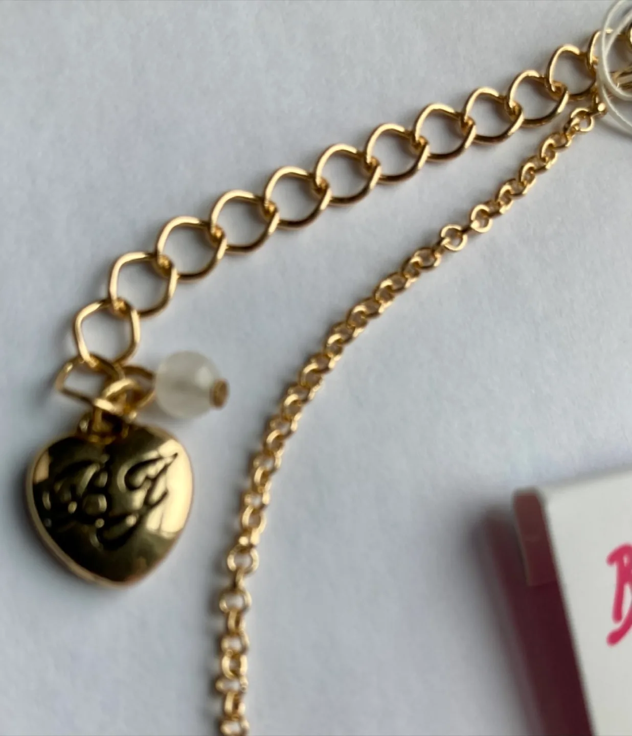 BETSEY JOHNSON Butterfly Resin Ring Pendant Necklace Set image indicator(3)