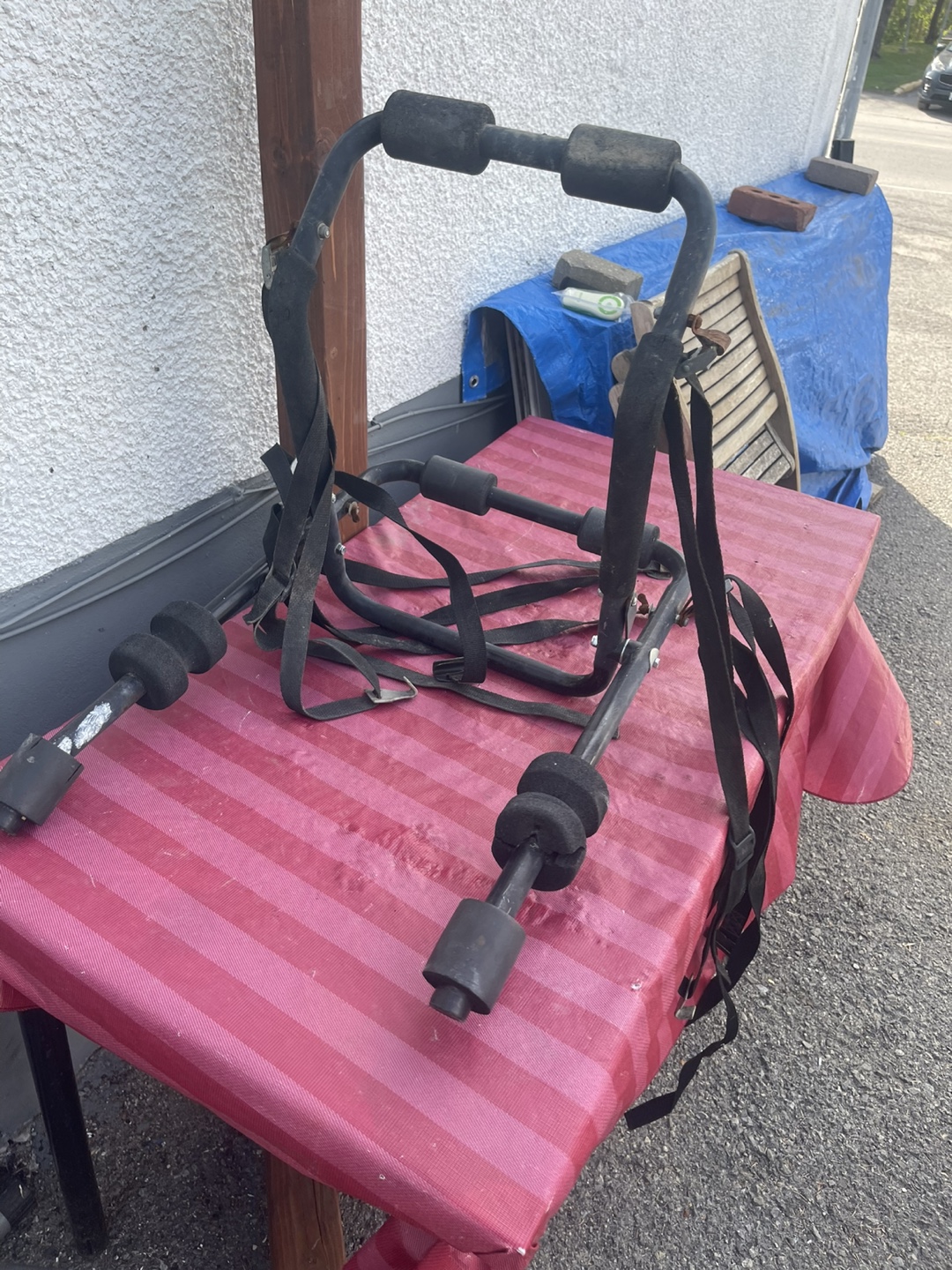 Used 2-Bike Trunk Mounted Car Bicycle Rack - photo 3