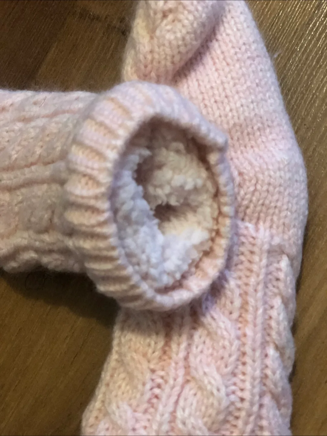 🏒 Cozy Pink Cable Knit Slipper Socks image indicator(2)