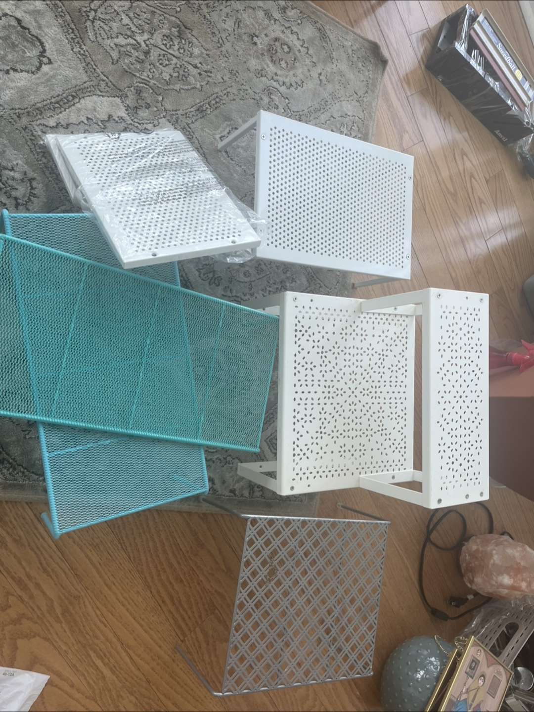 Storage Shelves/Racks