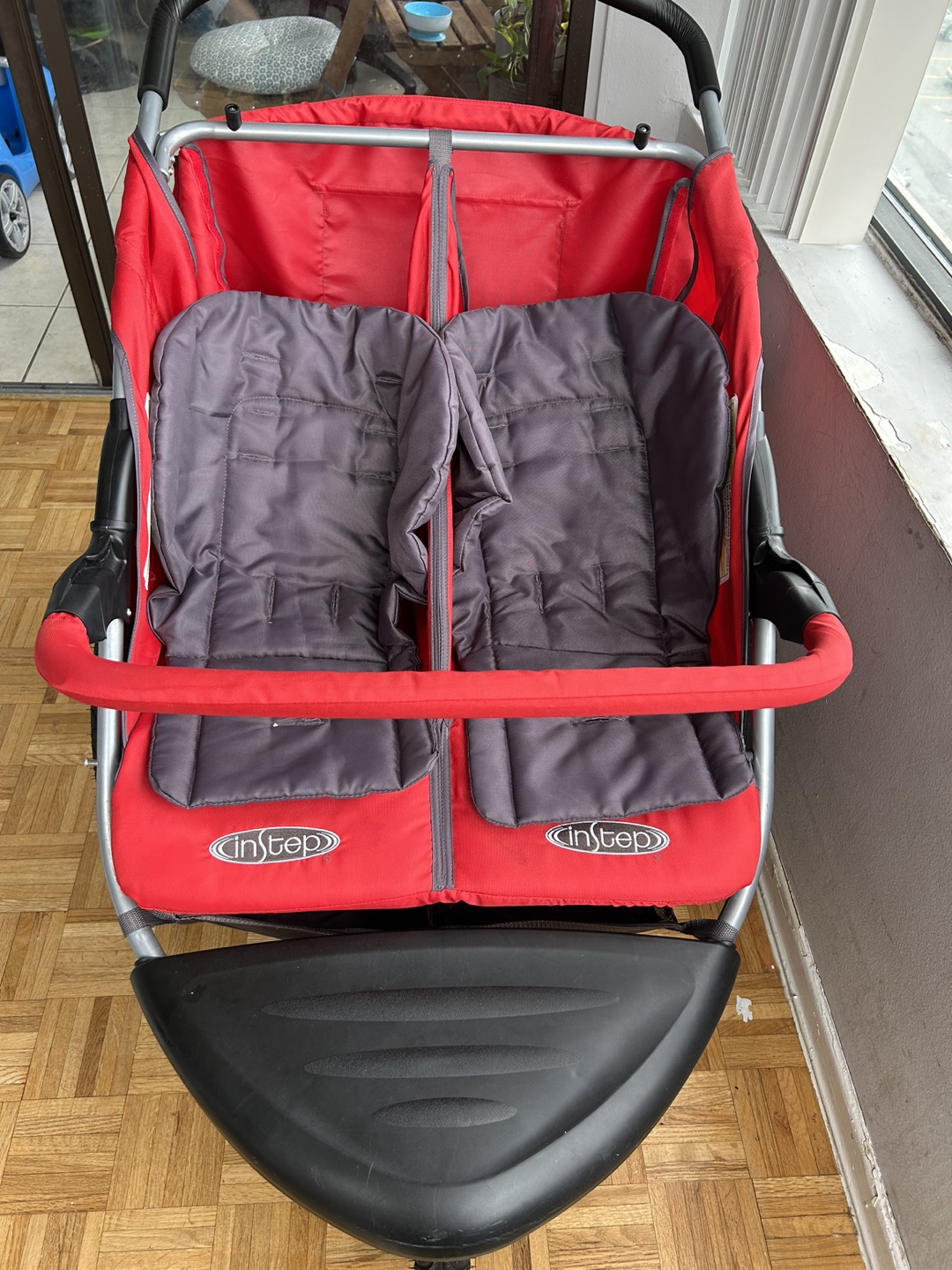 InStep Safari Twin Double Jogging Stroller