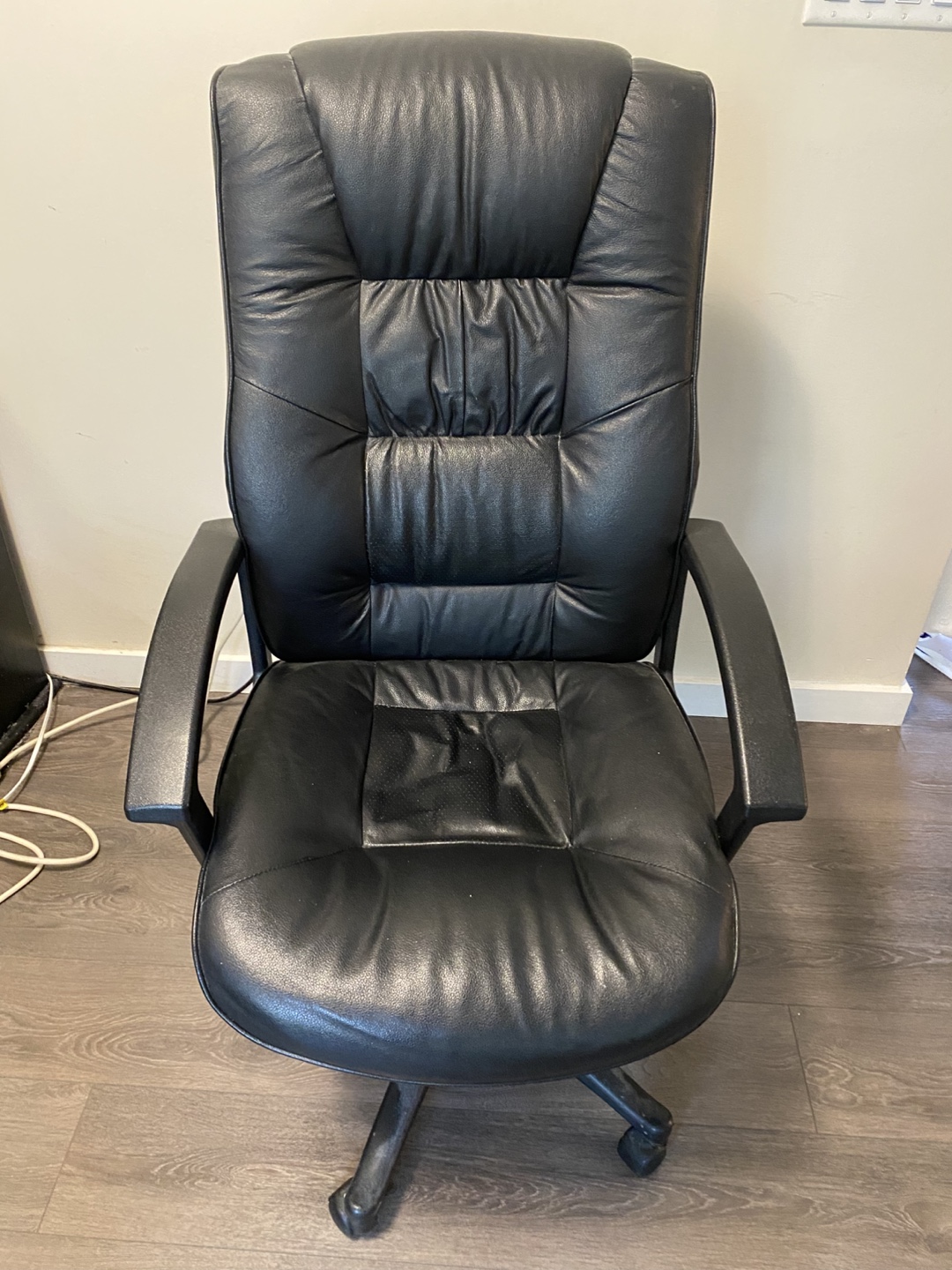 Black Leather Executive Office Chair