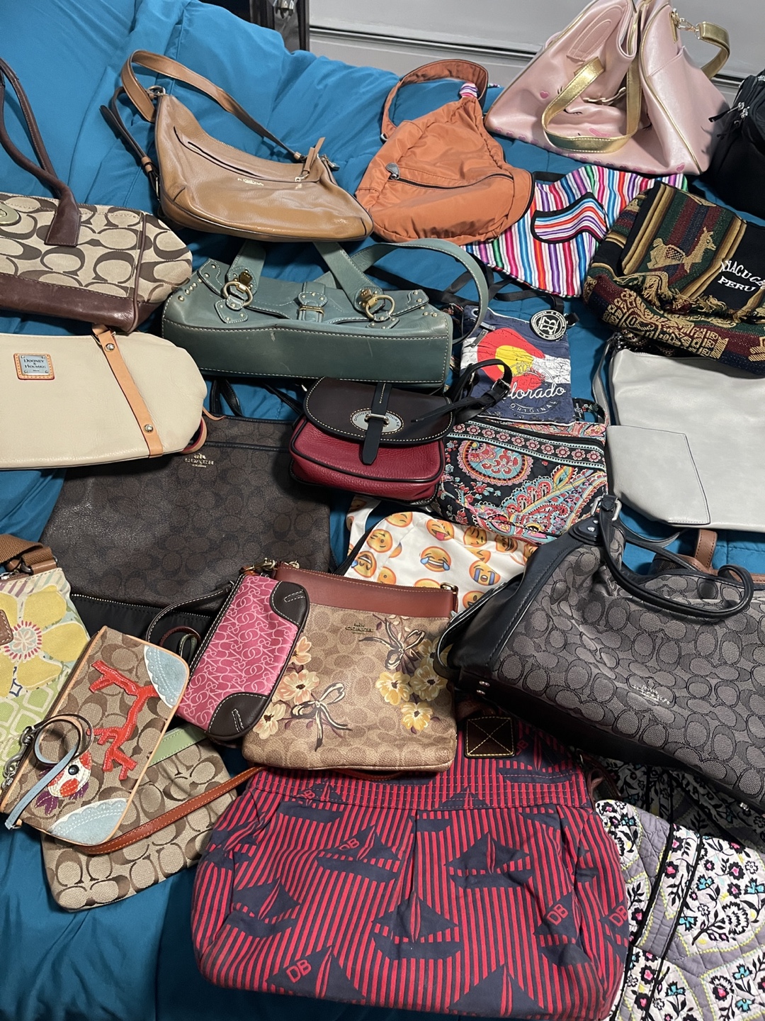 Lot of purses & bags - photo 3