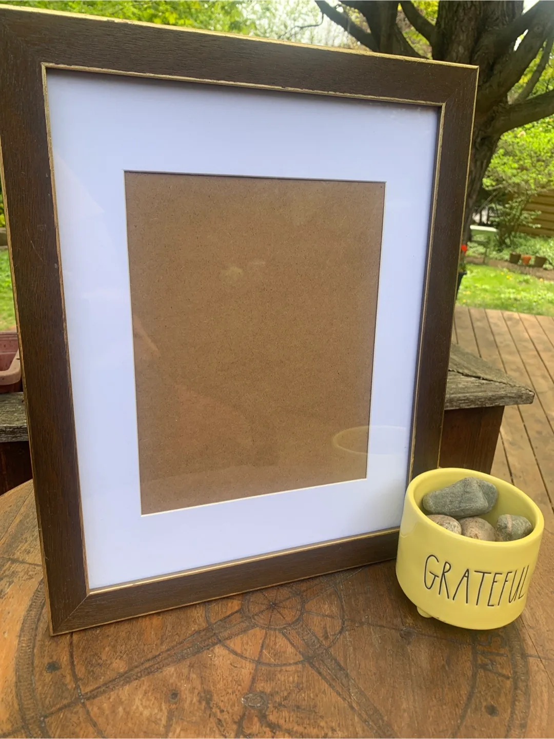 Vintage Picture Frame with Mat 🏒 thumbnail