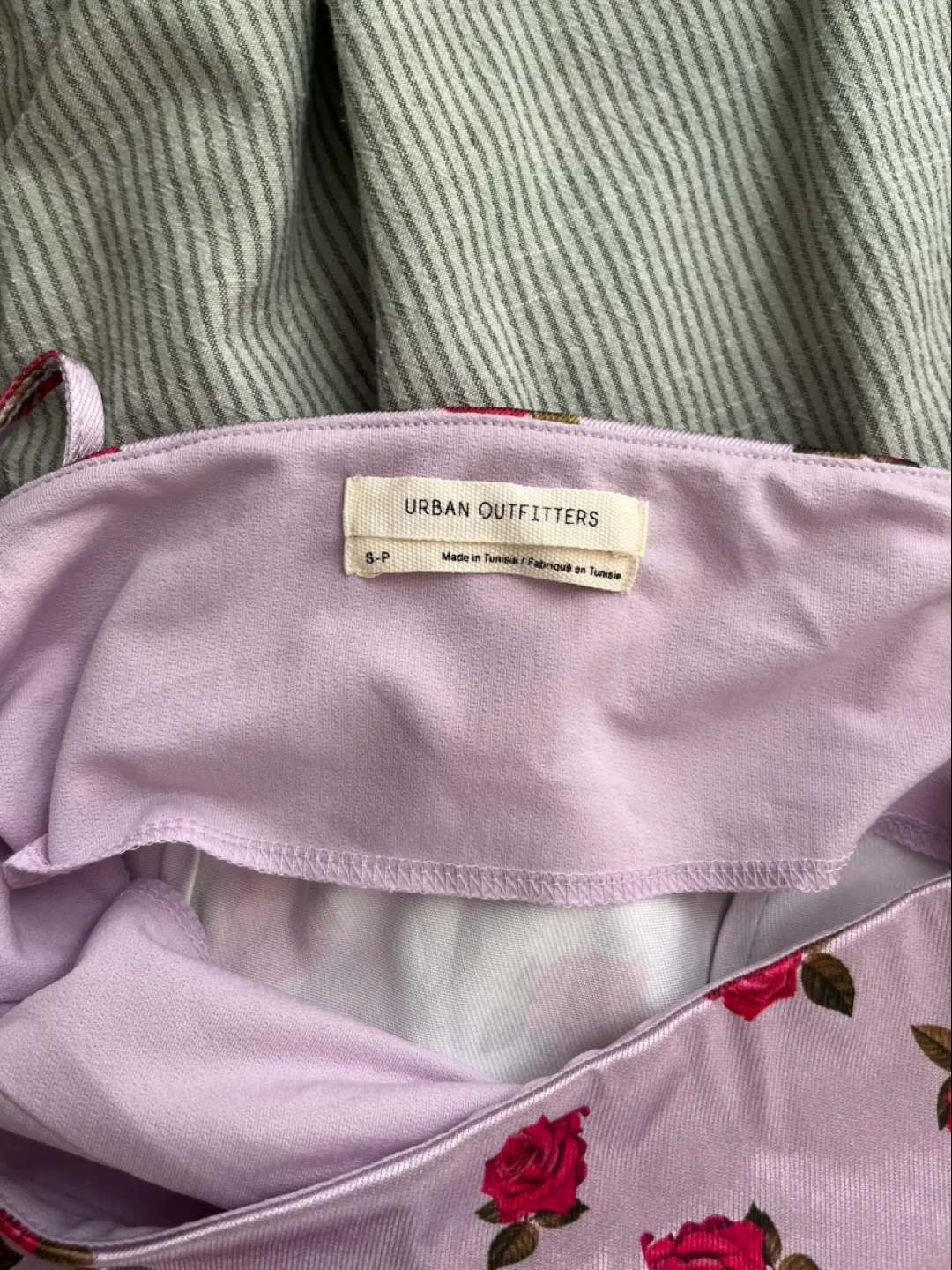 Urban Outfitters pink floral mini dress image indicator(3)