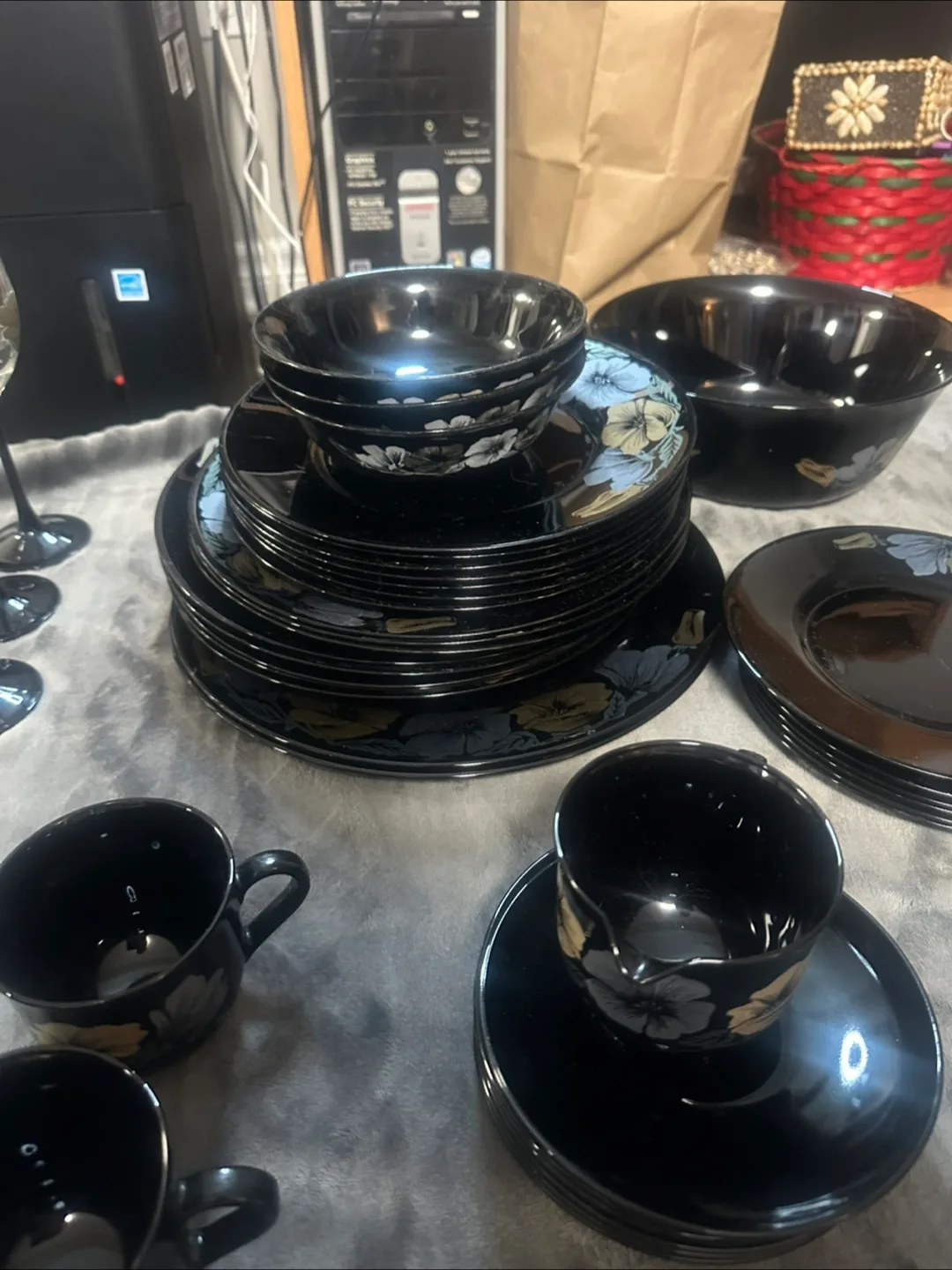 Vintage Black Glass Dinnerware Set with Floral Design image indicator(5)